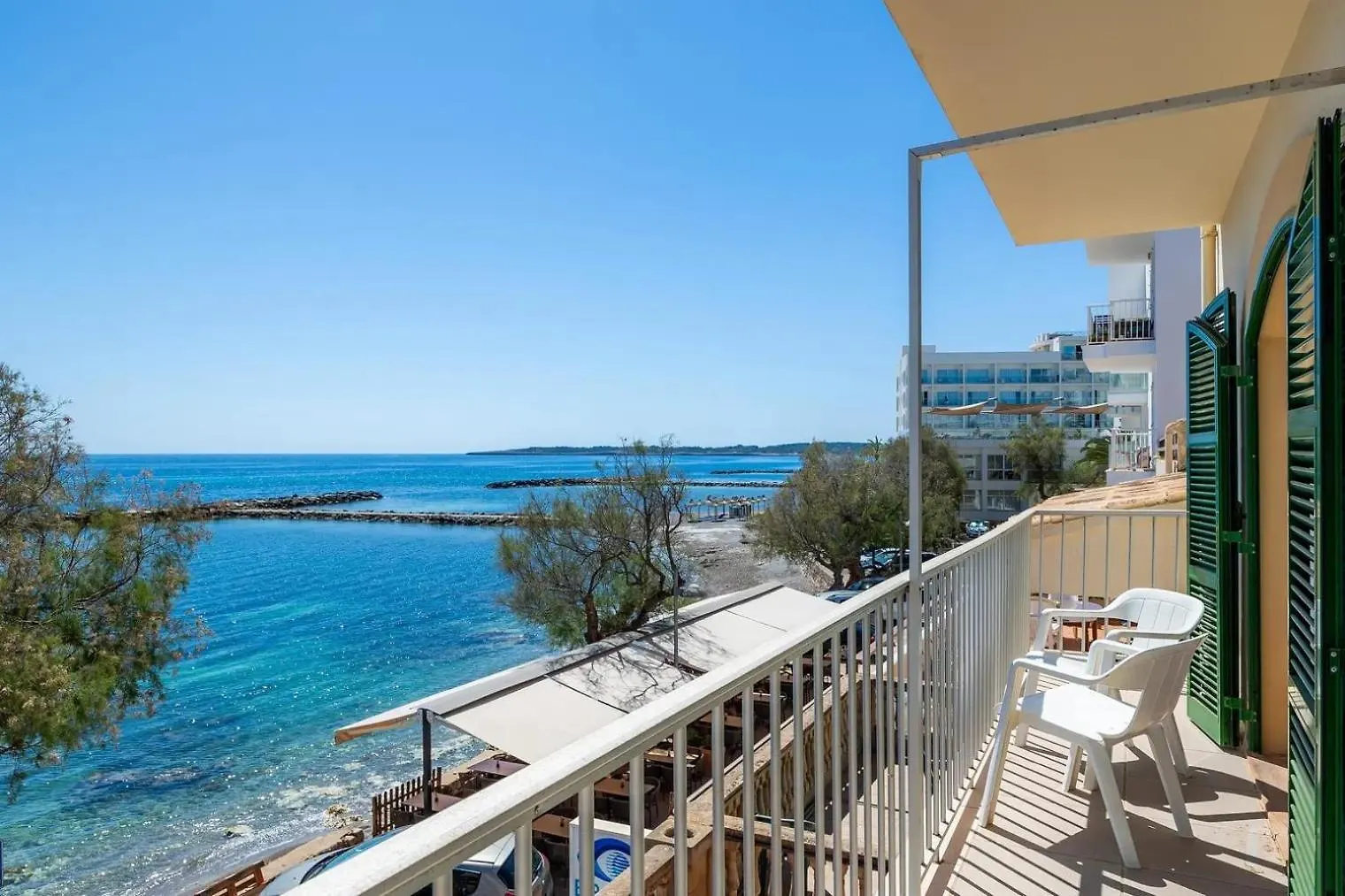 Apartment Ferienwohnung Duplex Voramar Mhm Seafront Cala Bona  Spanien